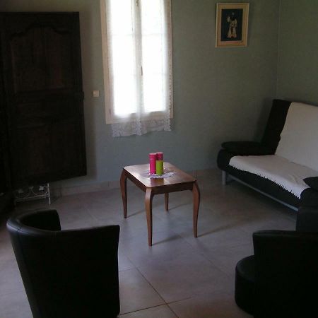 La Maison D'Amelie Saint-Fort-sur-Gironde Buitenkant foto